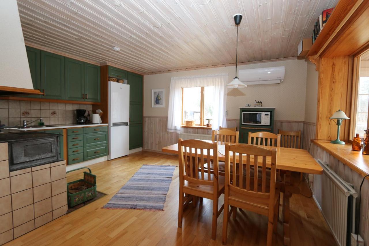 Ratt O Roder Stugby & Konferens Holiday home *